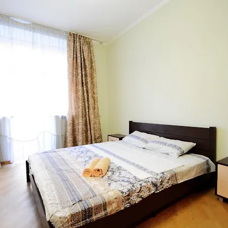 Aparton Karla Marksa Ulitsa *